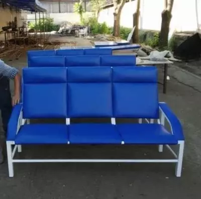 Диван для ожидания трехместный(синий) с белым каркасом