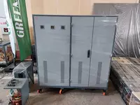 Uch fazali laboratoriya stabilizatori 500 kVA (140-285V) Alpha