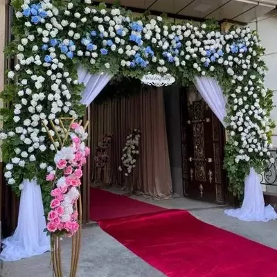 Цена по запросу Оформление свадеб и торжеств