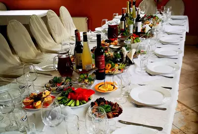 VipClass uchun ovqatlanish va bufetlarga xizmat ko