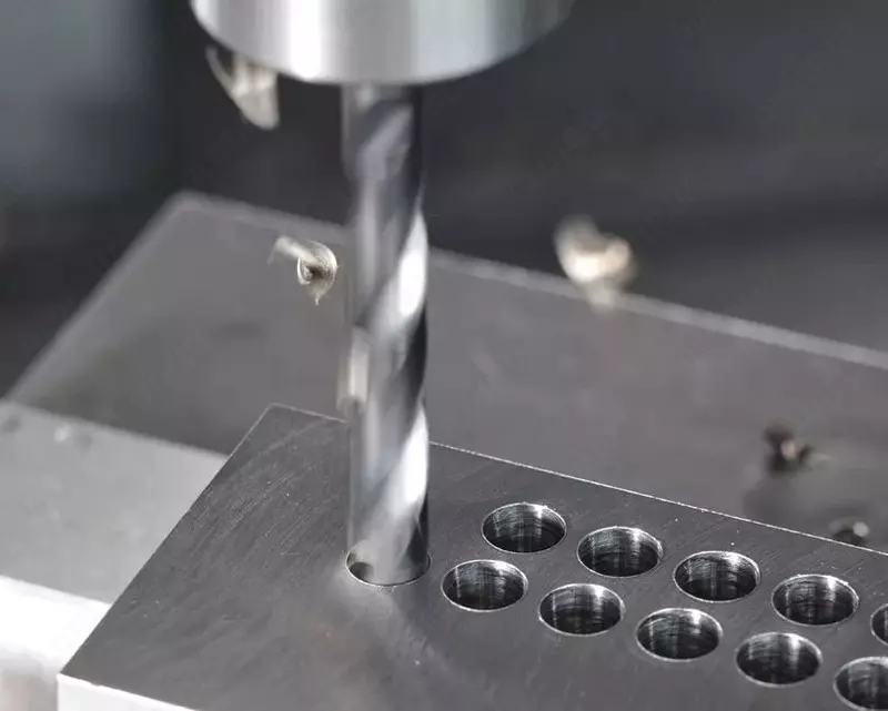 Сверление жести; листа биметаллического; горячекатаного; кованого; поковки… - от 375 000 сум