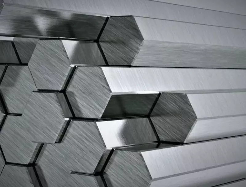  Alyuminiy olti burchakli Tovar: D16T; AMg6; D16...  Hajmi: 7-90 mm  Ishlab chiqarish usuli: presslangan - 