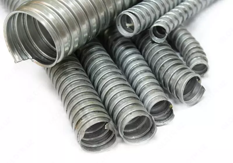 Metall shlang D= 6-300 mm  L= 20-100 mm  Ulanish: mufta; payvandlash uchun; gardishli