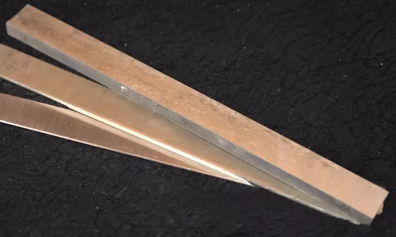 Мельхиор полоса  лента  труба...  Марка: МН19; МНЖМц30-1-1; МН25…  Размер1: 0 6-300 мм  Размер2: 0 08-300 мм