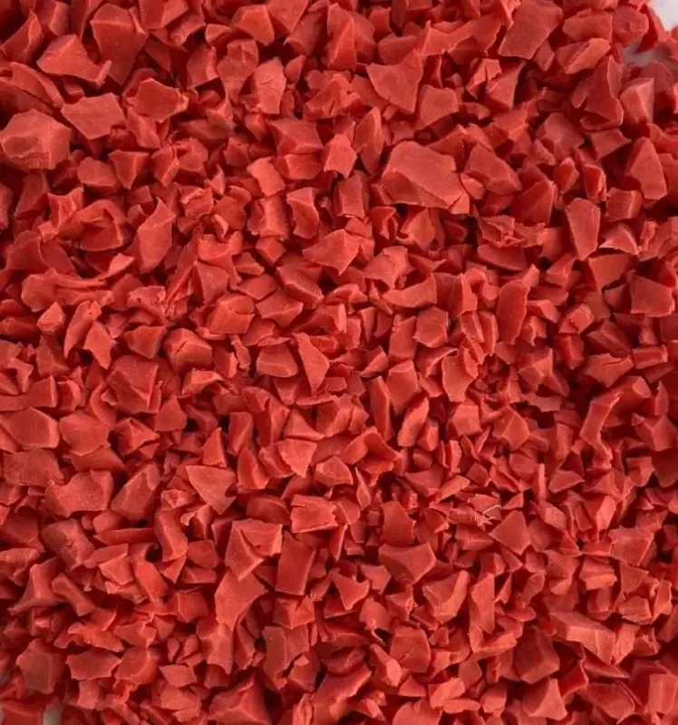 Резиновая крошка  Фракция: 0 1-15 мм  Цвет: бирюзовый; желтый; изумрудный; коричневый; красный...