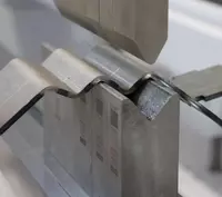 Гибка металла Размеры: 0 4-273 мм  L= 0 2-6 мм  Вид: лист горячекатаный; лист оцинкованный...