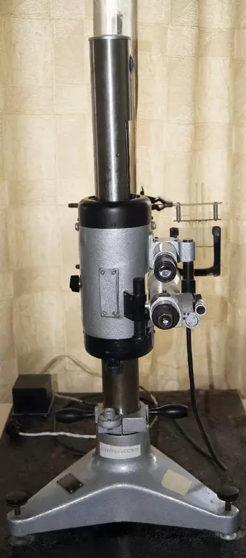 Катетометр КМ-6