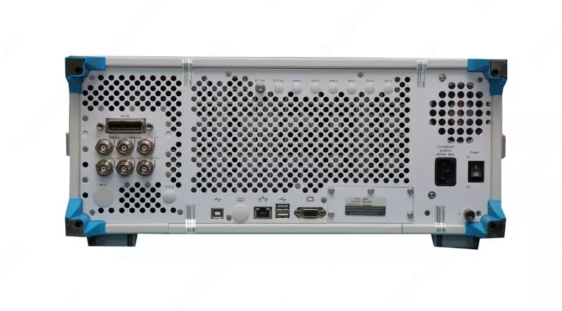 Анализаторы спектра серии 4051 - по запросу