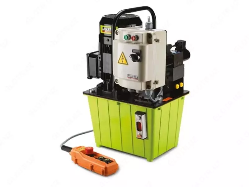 HBE6574  Гидравлический электрический силовой агрегат  электромагнитный клапан 4/3  расход масла 3 28 л при 700 бар  резервуар 25 л  цифровой/аналоговый режим  400 В