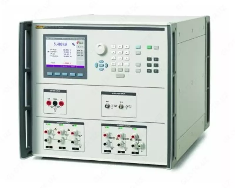 Fluke 6003A — трехфазный калибратор электрической мощности