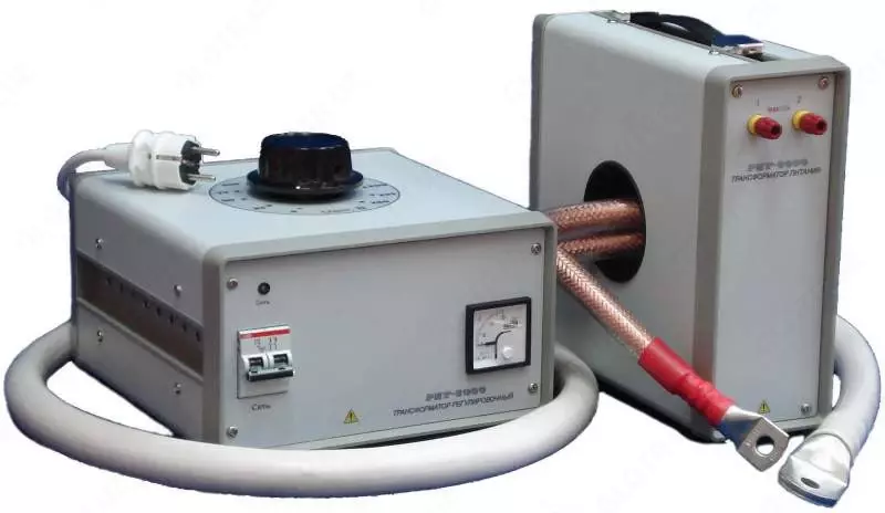 РИТ-3000 — регулируемый источник тока