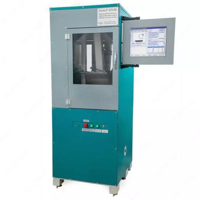 СП-20 — машина для уплотнения асфальтобетонных смесей гладким стальным катком