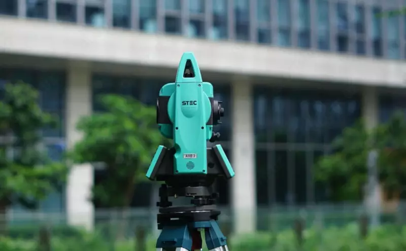  Total Station (Robot) STEC AXIS 3 (2) USB porti  Bluetooth Chakana savdo