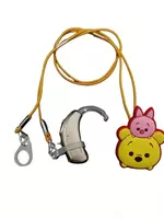 Bolalar uchun eshitish apparati ushlagichi