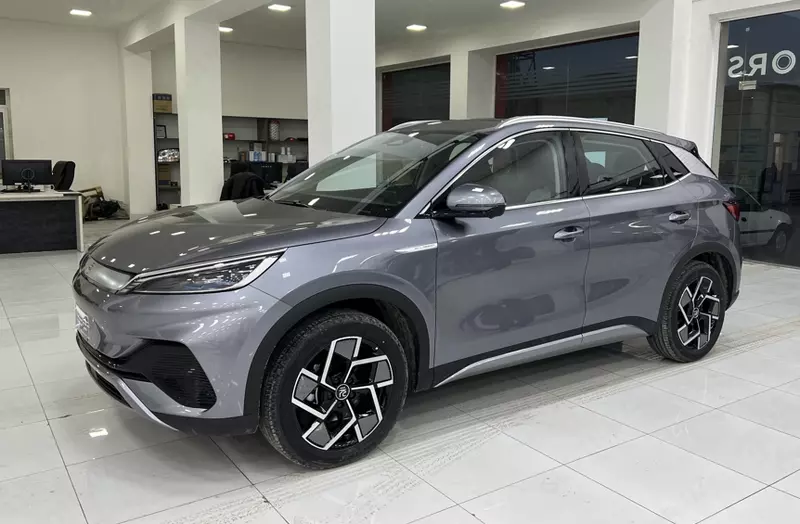   Автомобиль BYD SONG PLUS