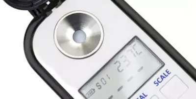   Цифровой ручной рефрактометр Optika HRD-400N (Анализатор)