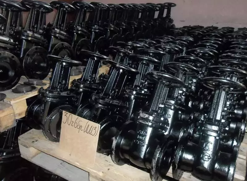 Задвижка чугунные Россия.