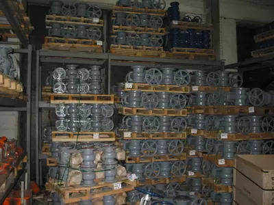 стальной задвижки. Россия.