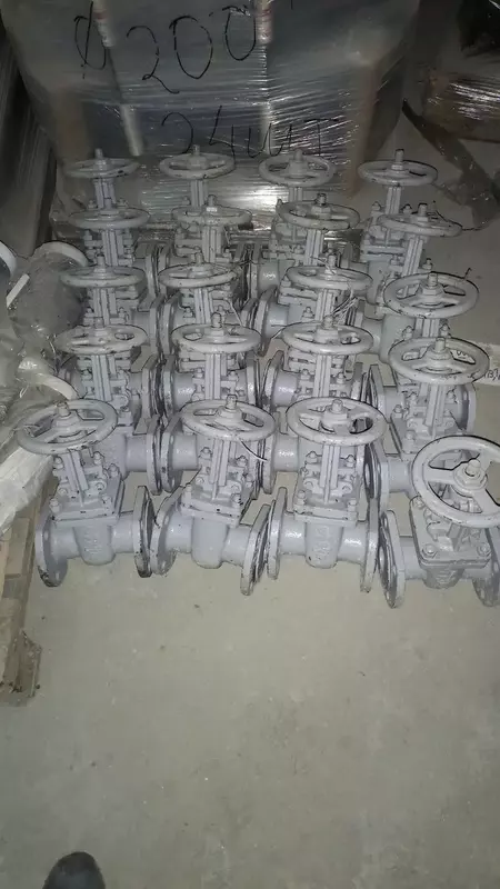 стальной задвижки. Россия.