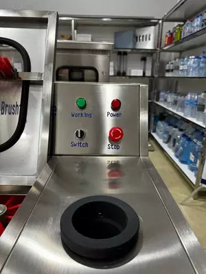 Полуавтоматическое оборудование для мойки 19 литровых бутылей, модель BS-1