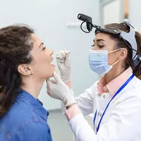 Оториноларинголог