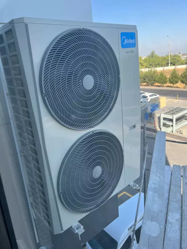 Инверторный Кондиционер колонного типа Midea Модель FSTINV 60 Inverter - 24 775 200 сум