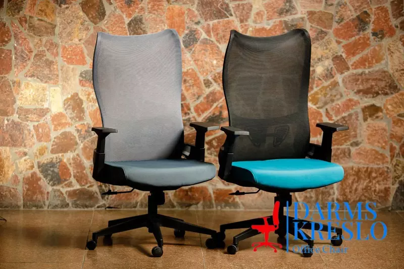 Офисное кресло с роликами CODY - 1 380 000 сум