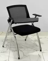 Стул с доской для письма и учеба