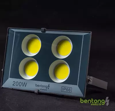 Прожектор светодиодный Bentong LED Slim SS 200W - 126 000 сум / шт.