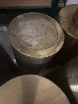 Бронза и втулки бронзовые - от 120 000 сум / кг.