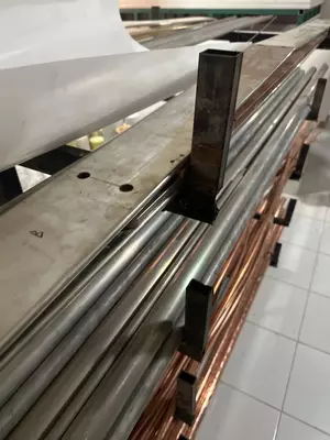 Трубы нержавеющие - от 180 000 сум / кг.