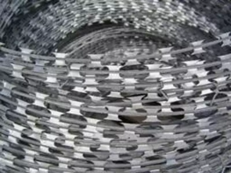 Барьер СББ (спиральный барьер безопасности) АКЛ-1