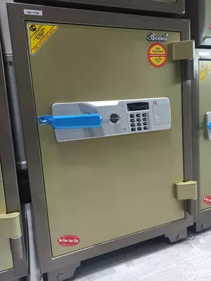 Сейф Booil TOPAZ (BST-750)- Ю.Корея - 9 650 000 сум / шт.