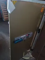 с электронным и ключевым замками