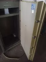 Сейф Booil TOPAZ BST-1400 с кассовой ячейкой