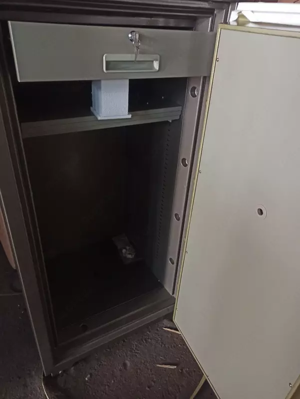 37 450 000 сум Сейф Booil TOPAZ BST-1400 с кассовой ячейкой