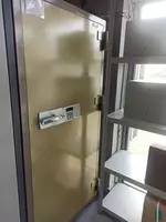 Сейф Booil TOPAZ (BST-1700) с электронным и ключевым замками Сейфы