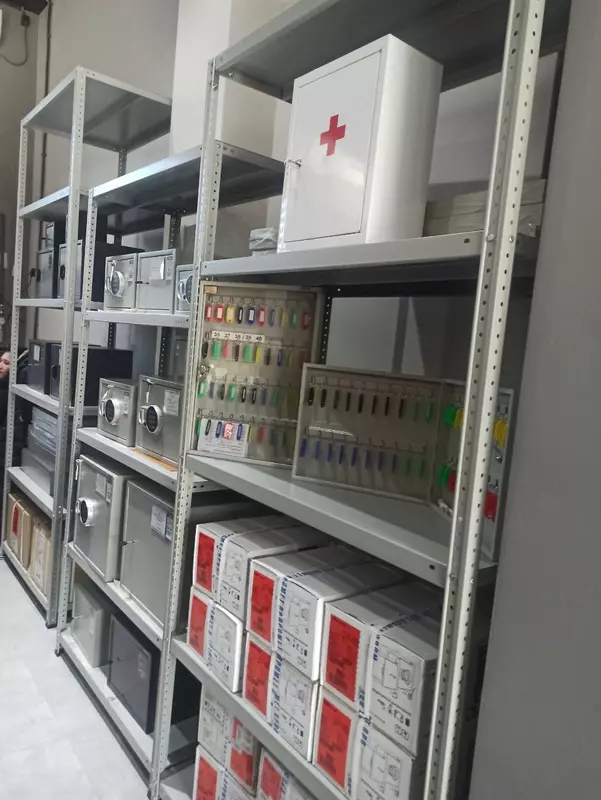 Аптечка AMD-39 - Медицинские шкафы