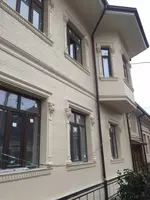 Fasad: travertin  yomg‘ir yog‘dirgich  har qanday turdagi fasad ishlari