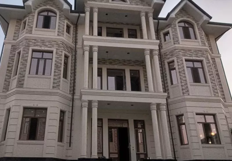 Травертин домов фасад