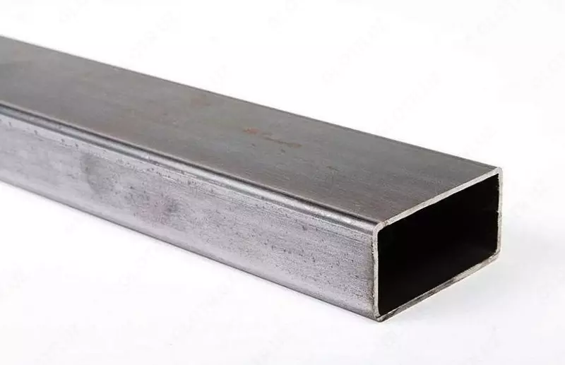 Труба профильная 80х60х3 мм