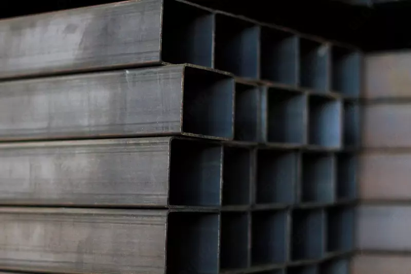 Труба профильная 140х140х4 мм - 11 600 000 сум