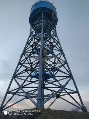 Цена по запросу Изготовление и монтаж водонапорной башни (модель №1)