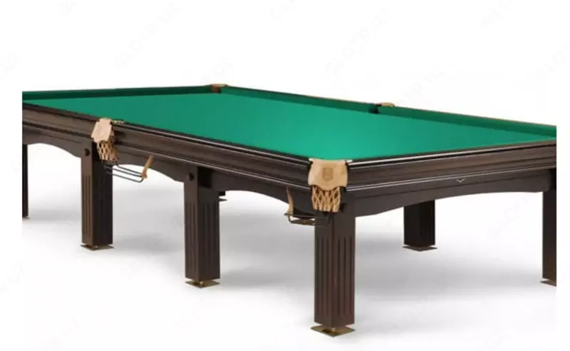 Rossiya piramidasi oyini uchun Start Arsenal bilyard stoli