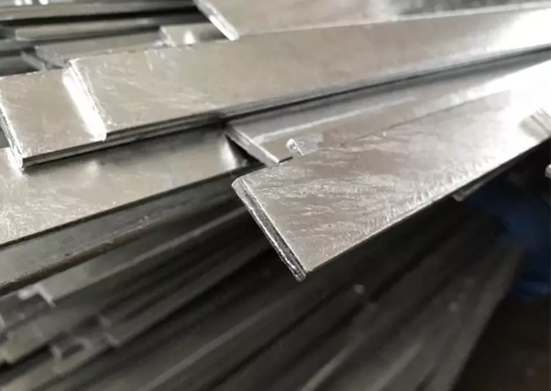 Стальная полоса Ст.12Х18Н10Т