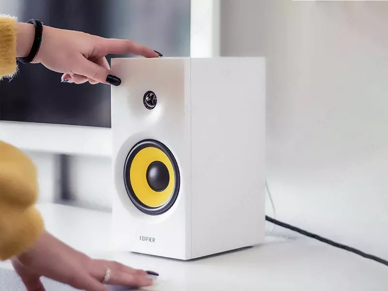Колонки EDIFIER R1080BT