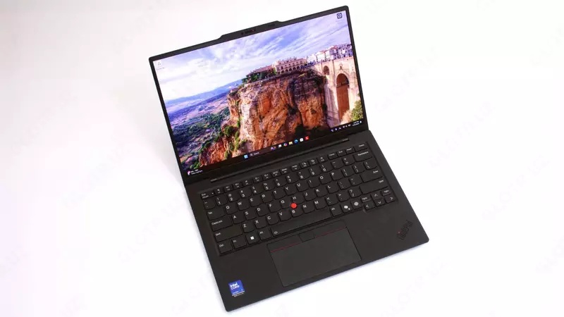 27 136 000 so'm Lenovo ThinkPad X1 Carbon G13 Aura Edition (21NS004WFW)