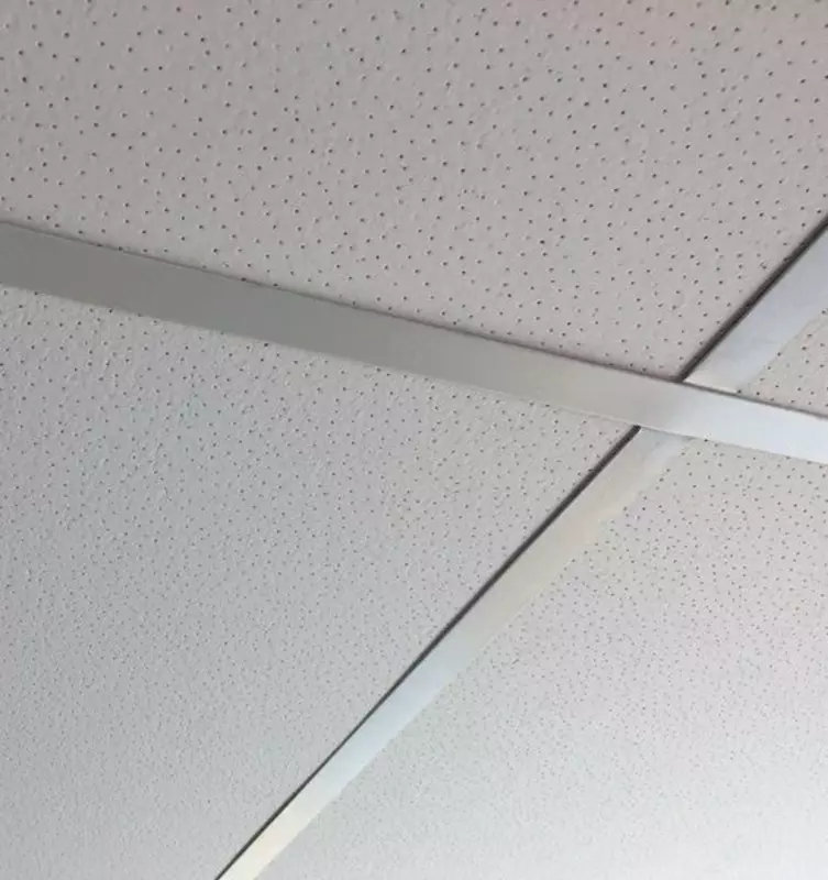 91 000 сум Потолочные панели из минерального волокна Armstrong SCALA