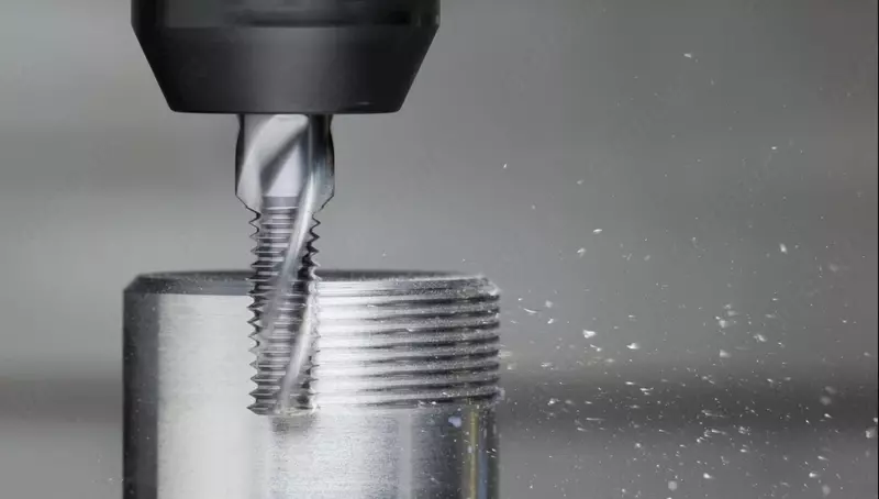 Нарезка наружной резьбы  Вид проката: труба; круг-пруток; труба нержавеющая...  Способ нарезки: сверлильный станок; токарный станок