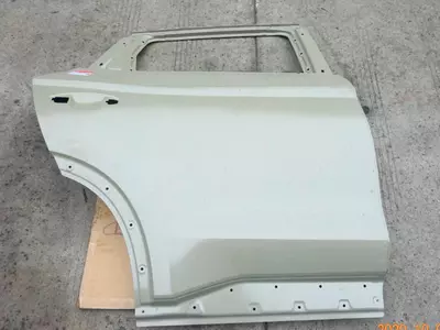 BYD SONG PLUS запчасти дверь